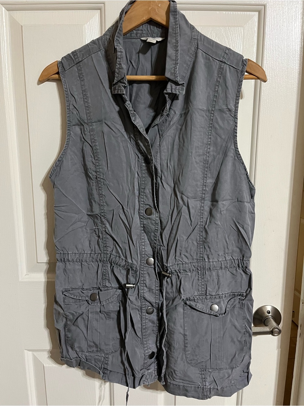 Womens Sleeveless Utility Vest - Gray
19-26